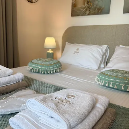 Lazuli Port Aparthotel Larnaca
