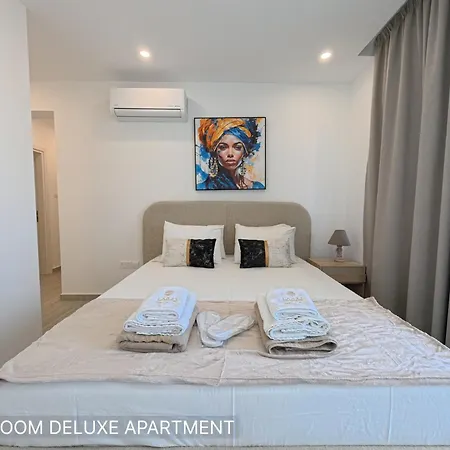 Aparthotel Lazuli Port 3*